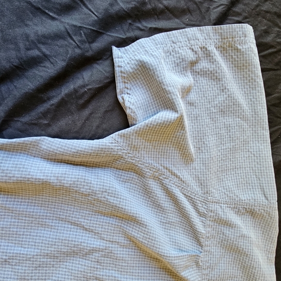 North Face Loghill Casual Button down Camp Shirt - Picture 7 of 16